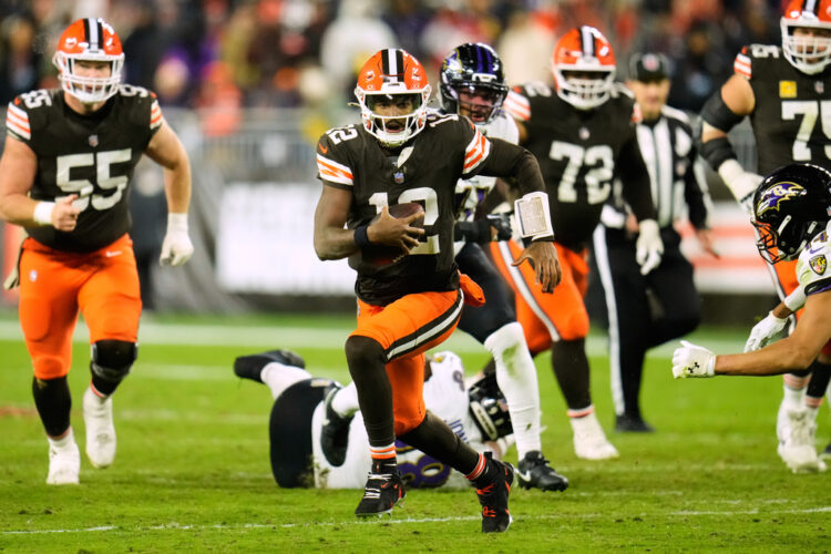 Las Vegas an appropriate setting for Browns QB Shedeur Sanders to make 1st career start